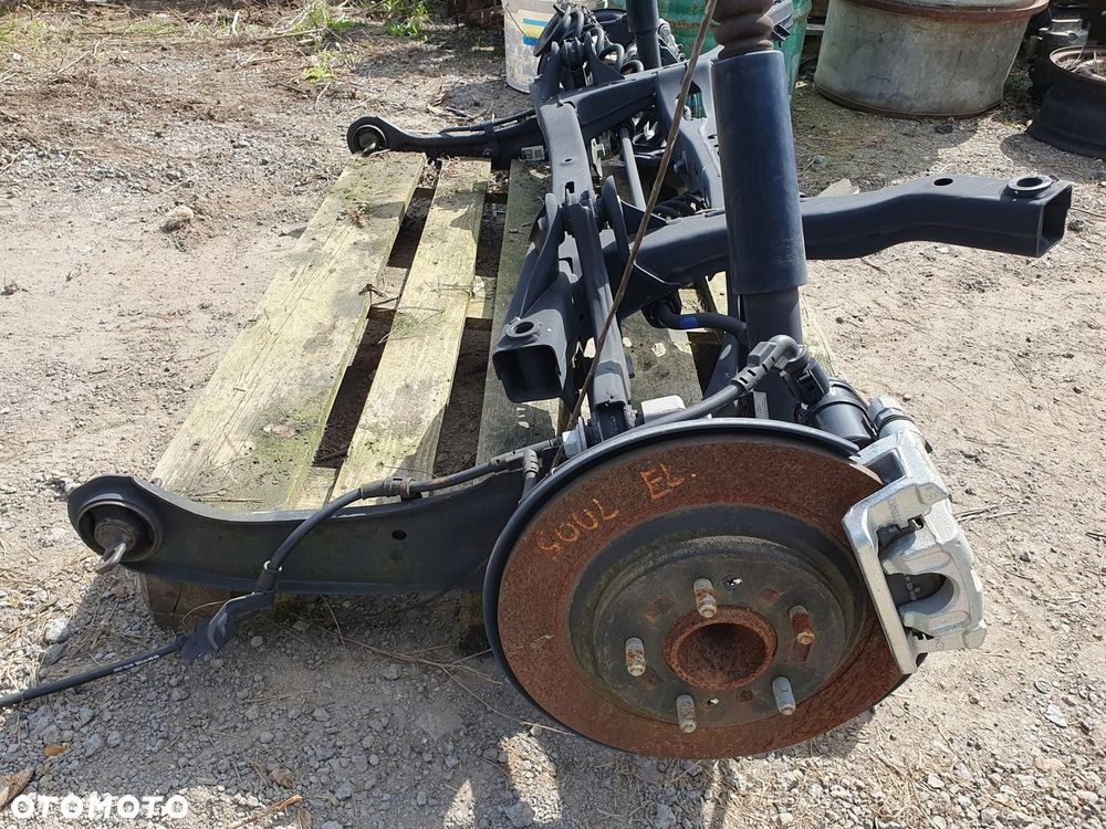 KIA SOUL III ZAWIESZENIE BELKA TYŁ SANKI 2023 - 4