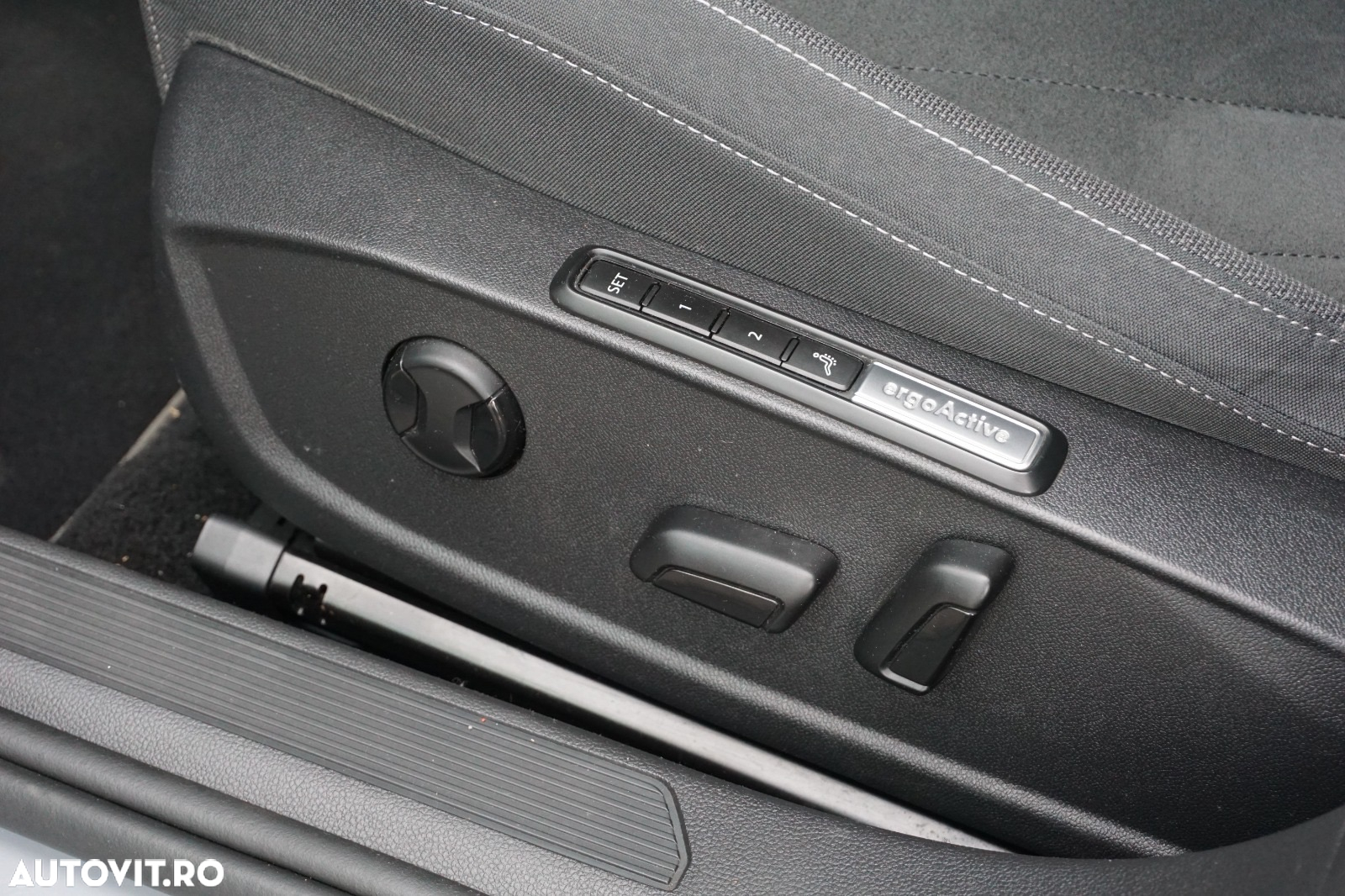 Volkswagen Golf 2.0 TDI DSG Style - 15
