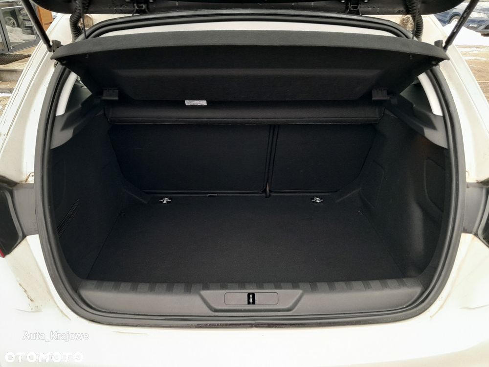 Peugeot 308 1.5 BlueHDi Active S&S - 28