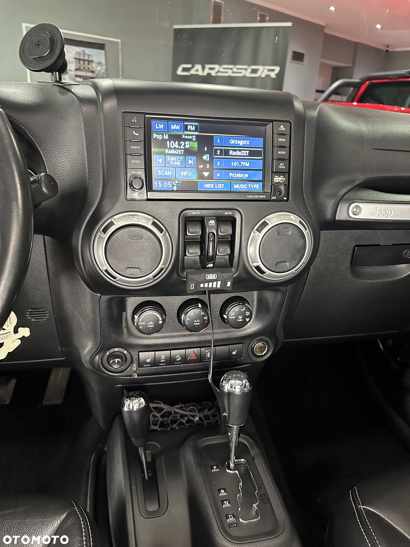 Jeep Wrangler 2.8 CRD Unlim Sahara - 24