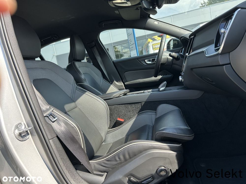 Volvo S60 - 23