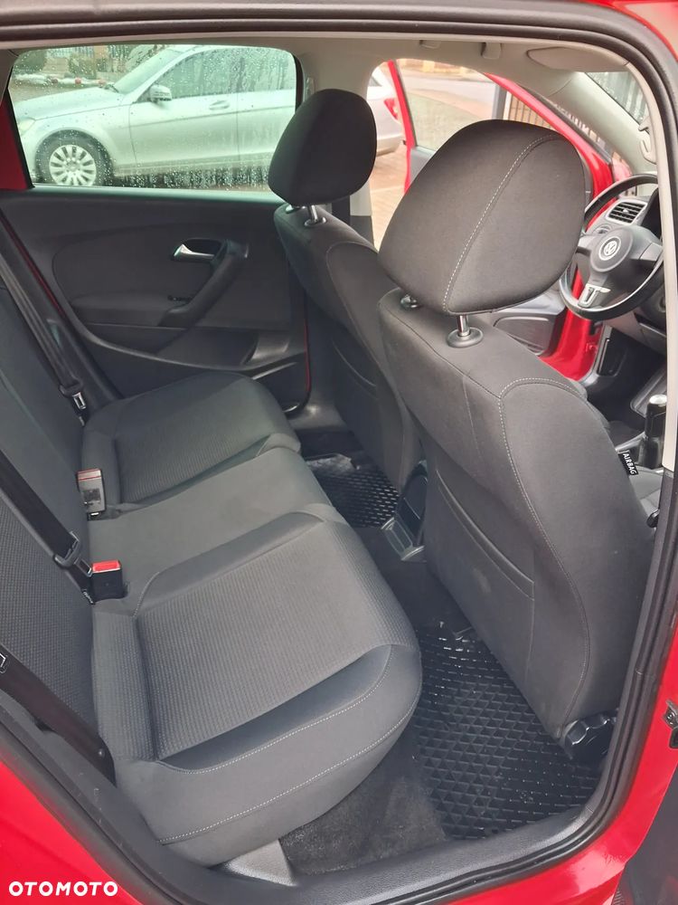 Volkswagen Polo - 12