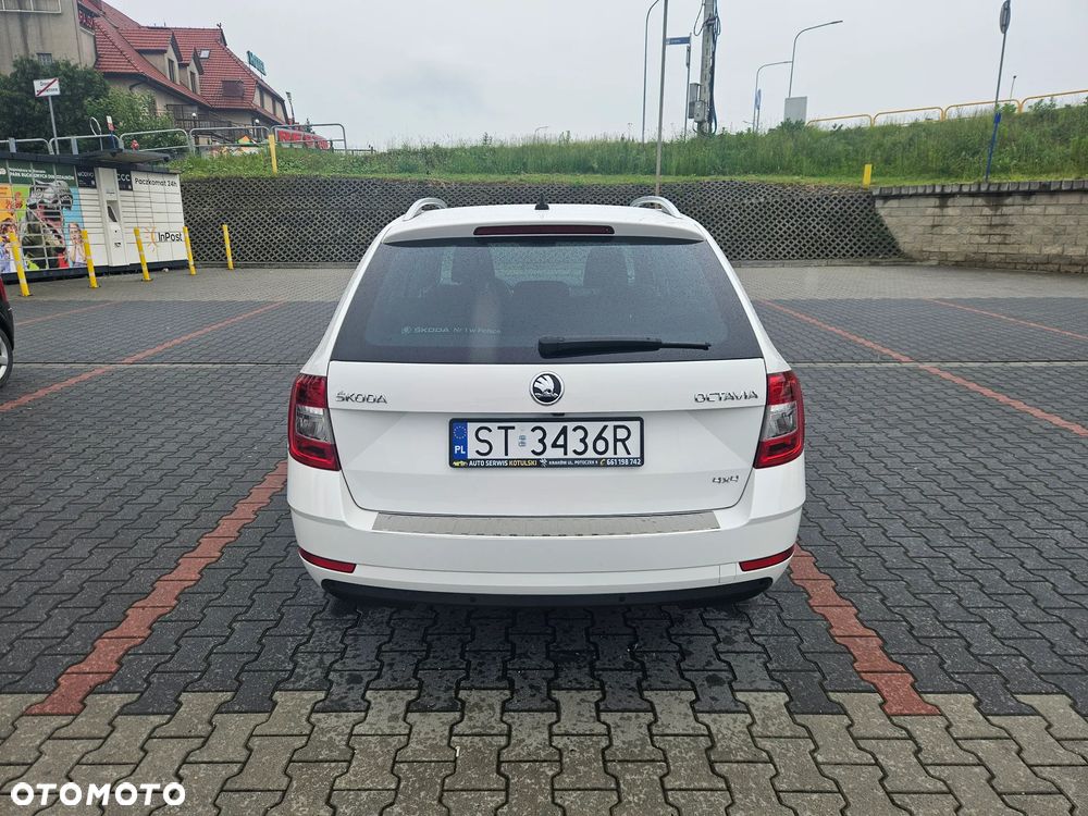 Skoda Octavia 2.0 TDI 4x4 Style DSG - 5