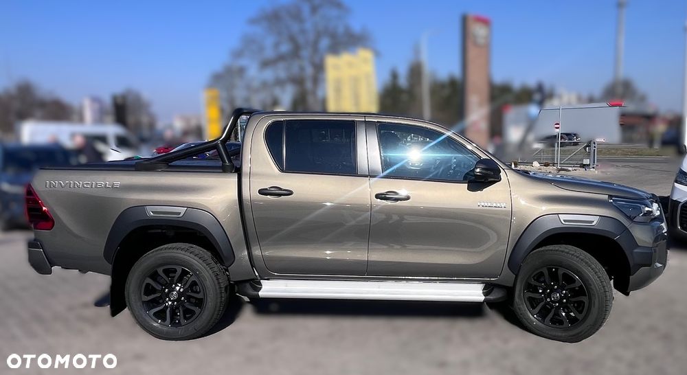 Toyota Hilux - 9