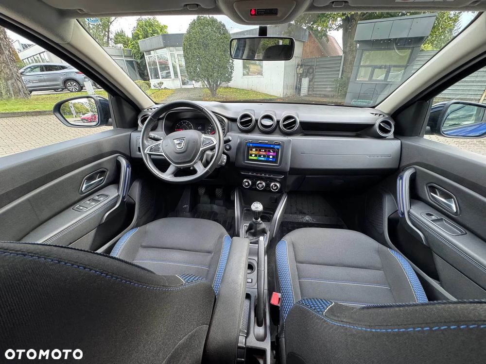 Dacia Duster 1.0 TCe SL Celebration - 12