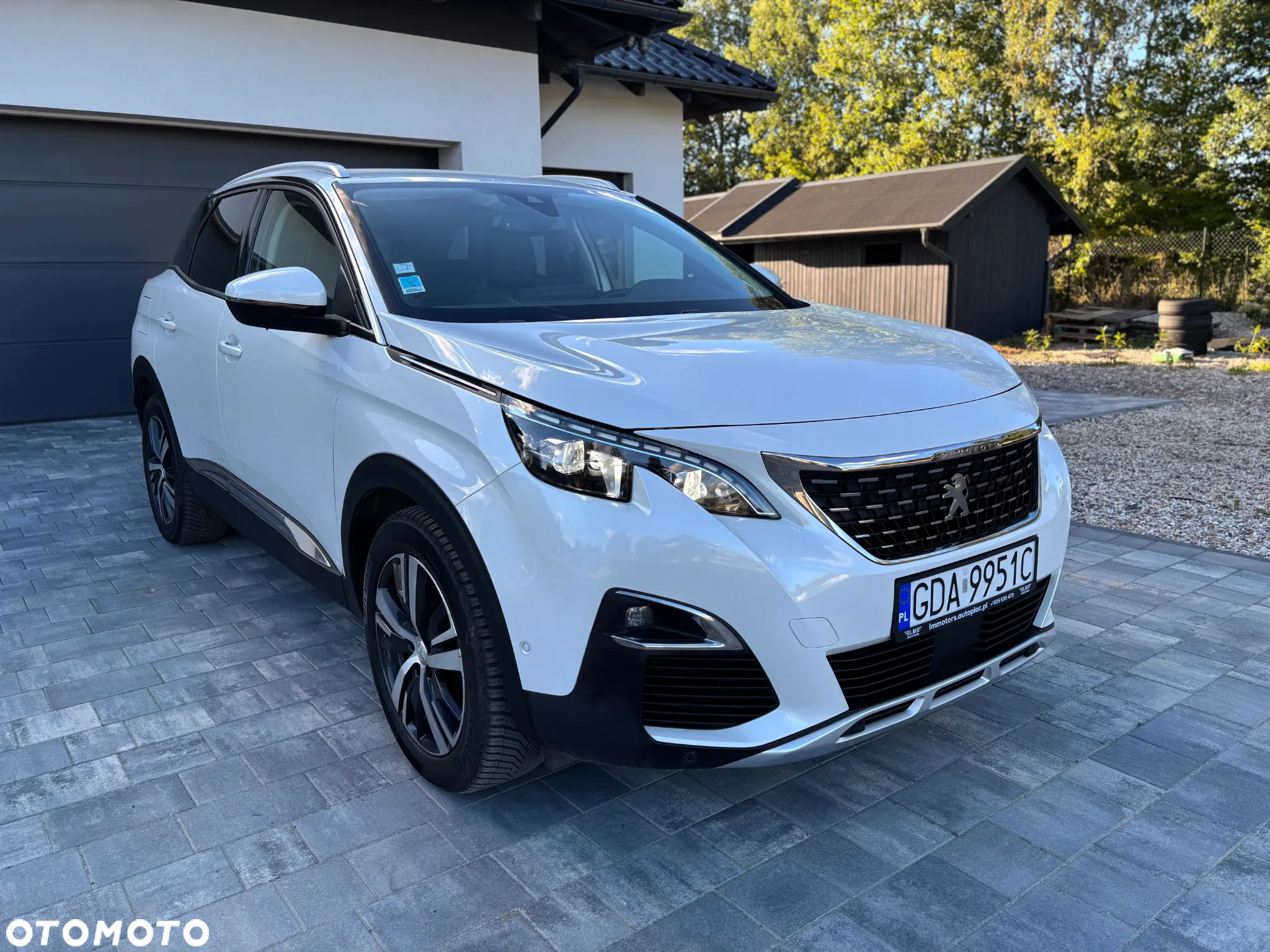 Peugeot 3008 BlueHDi 130 Stop & Start EAT8 Allure Business-Paket - 2