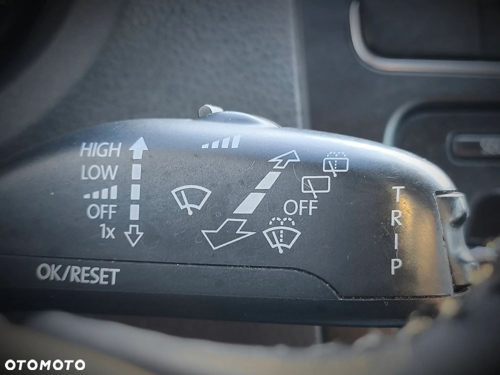 Renault Grand Scenic - 23