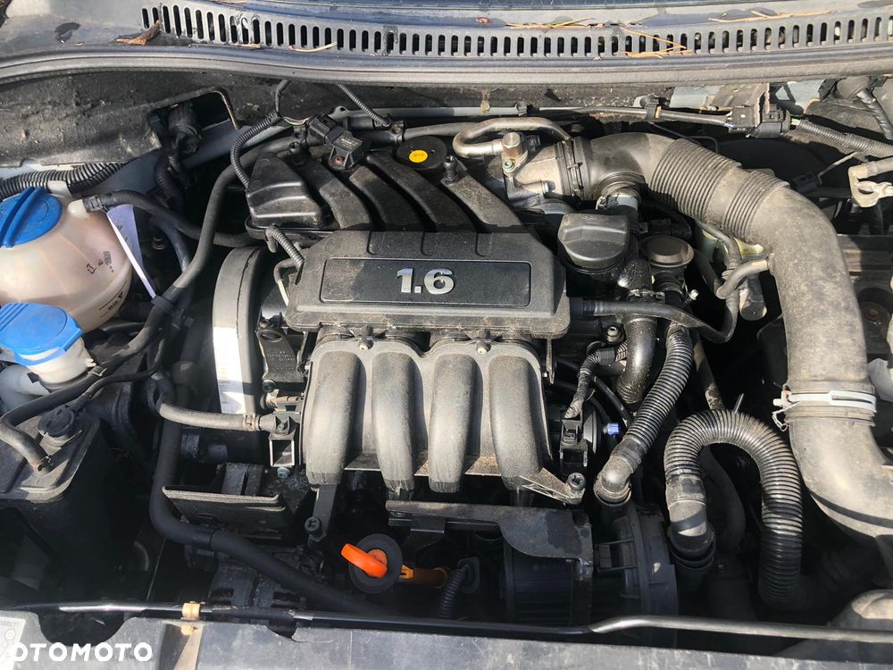 Volkswagen Golf V audi seat skoda silnik 1.6fsi kod bgu - 1