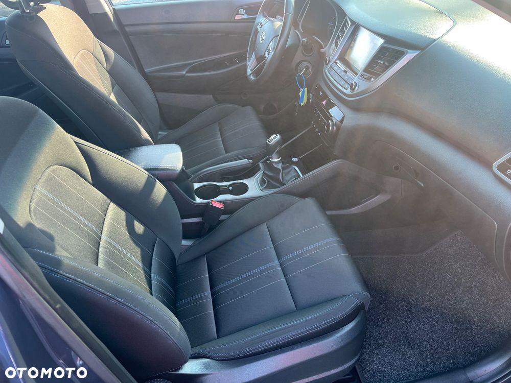 Hyundai Tucson 1.6 Turbo 2WD Navi - 27