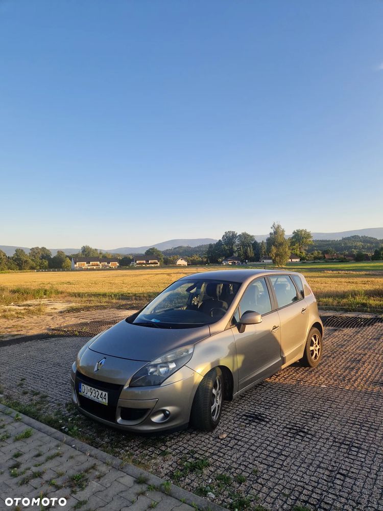 Renault Scenic 1.9 dCi Privilege - 3