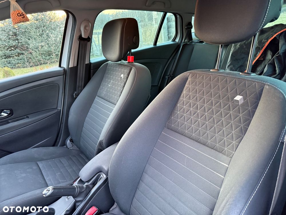 Renault Megane 1.5 dCi Limited - 8