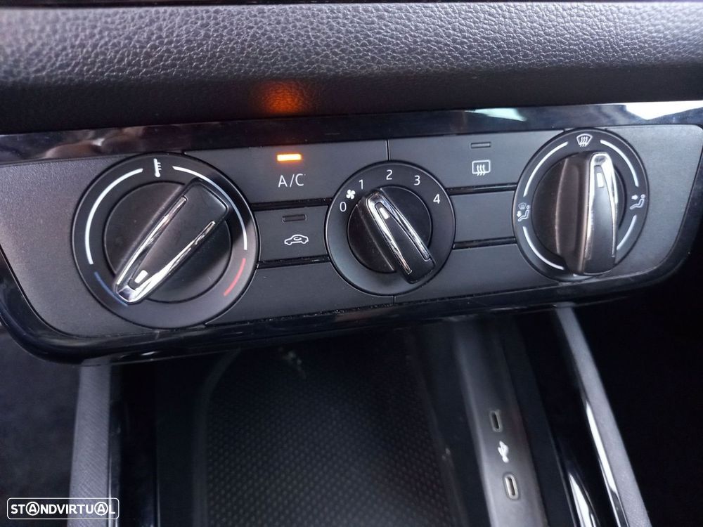 Skoda Kamiq 1.0 TSI DSG - 12