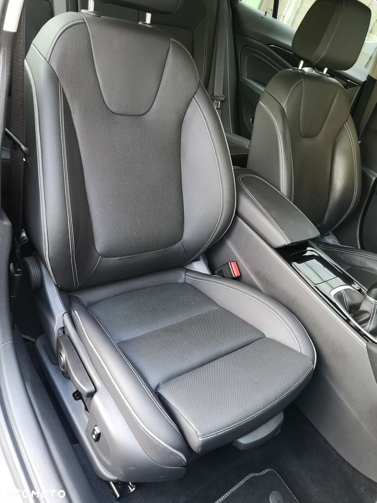 Opel Insignia 2.0 CDTI - 29