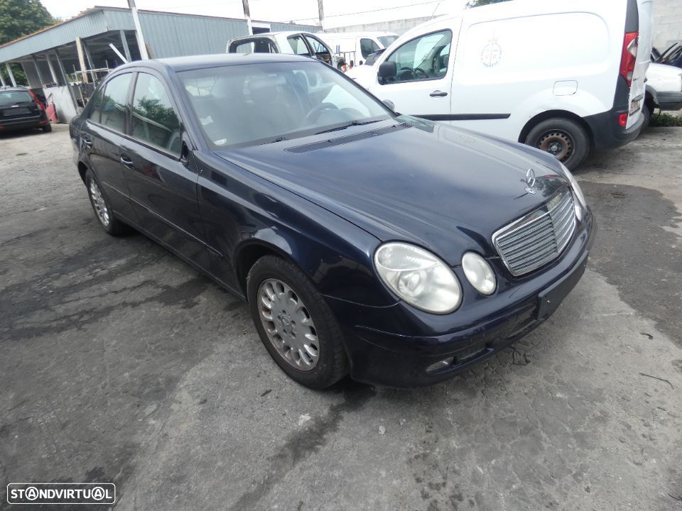 Mercedes E w211 de 2004 para peças - 1