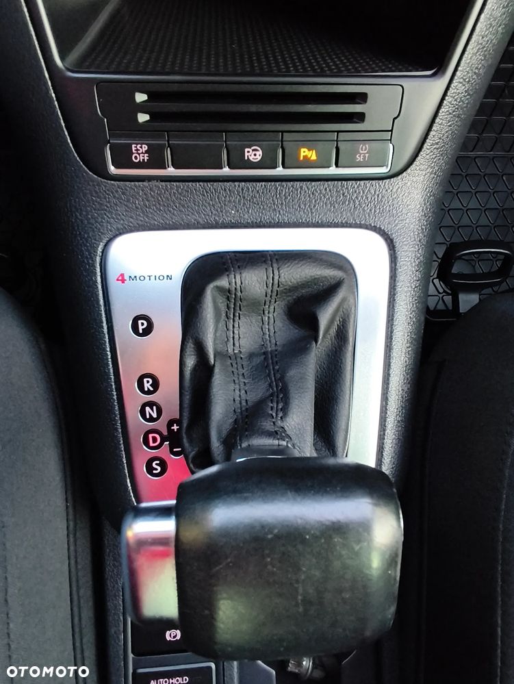 Volkswagen Tiguan - 22