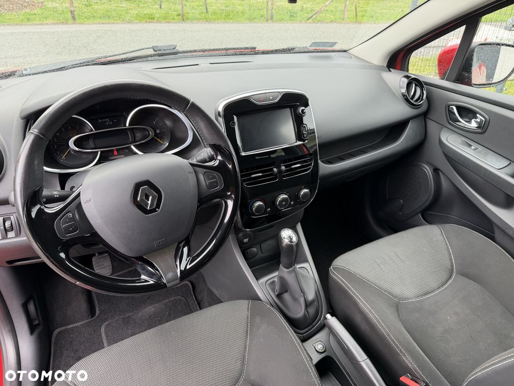 Renault Clio 1.2 16V Expression - 18