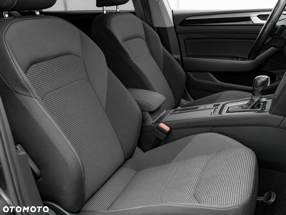 Volkswagen Arteon Shooting Brake ver-2-0-tdi-essence-dsg - 32