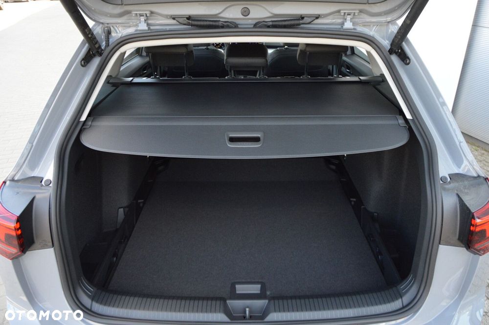 Volkswagen Golf Variant 1.5 eTSI mHEV Life Plus DSG - 30