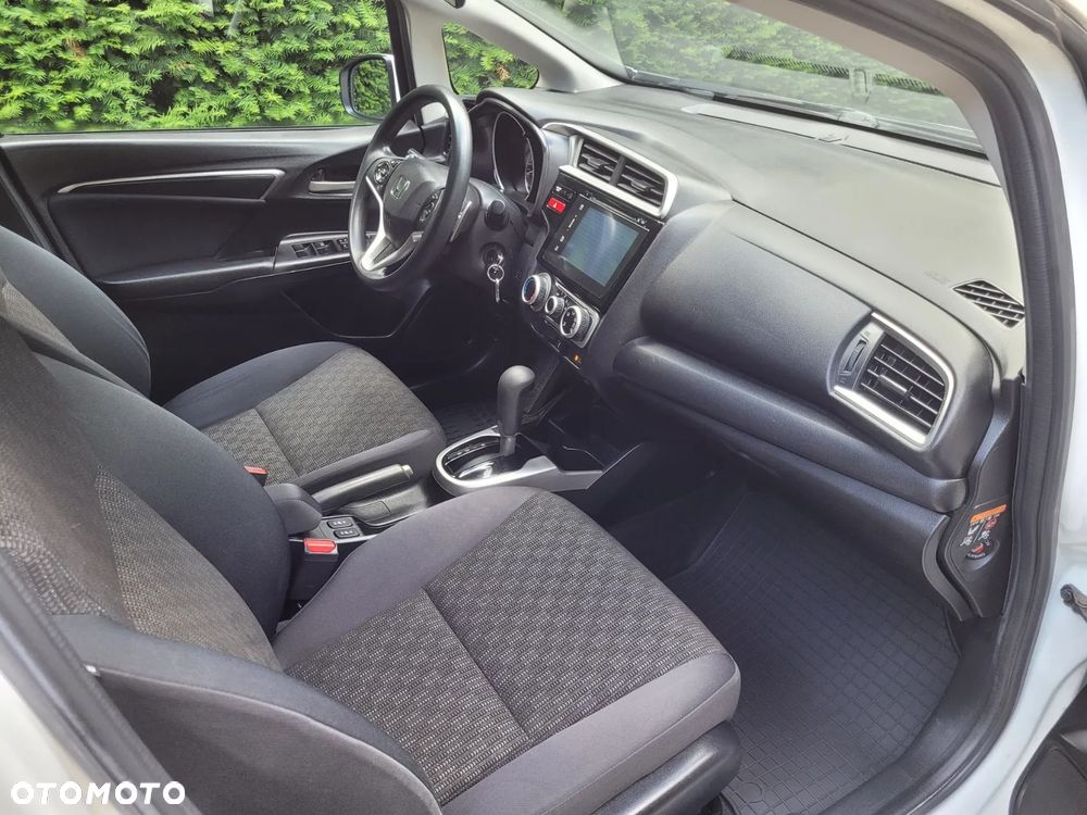 Honda Jazz 1.3 Comfort (ADAS/OGS2) CVT - 17