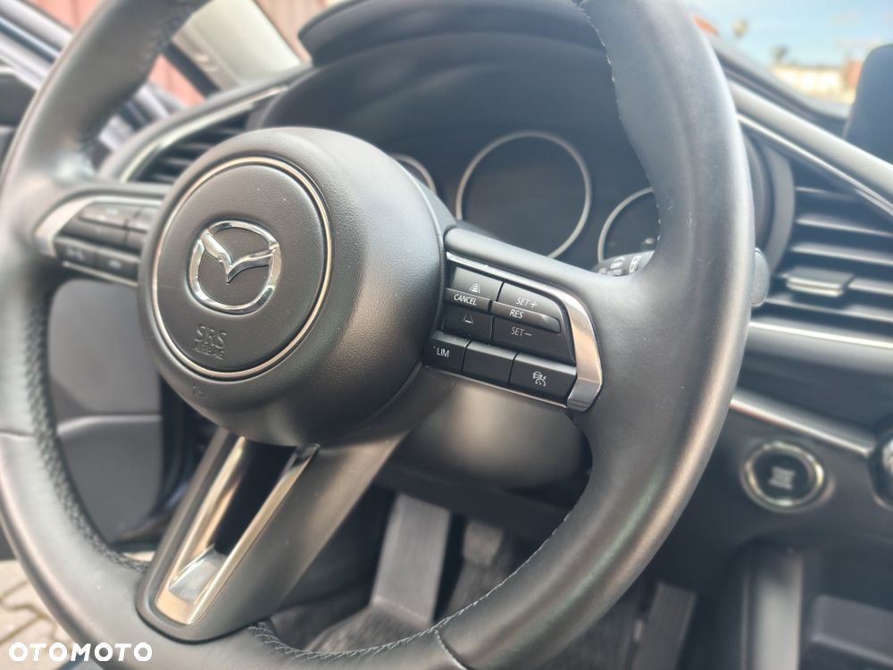 Mazda 3 - 8