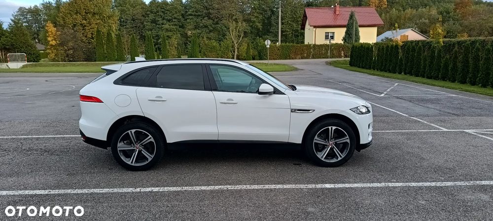 Jaguar F-Pace 20d Portfolio - 9