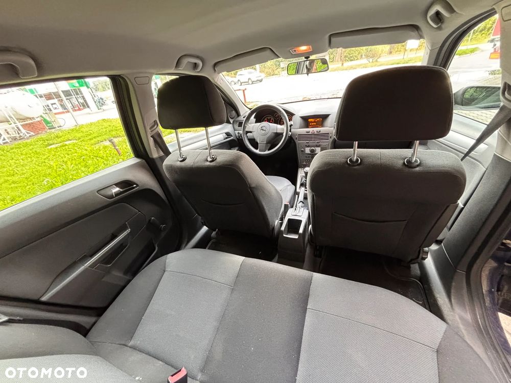 Opel Astra 1.3 CDTI Cosmo - 7