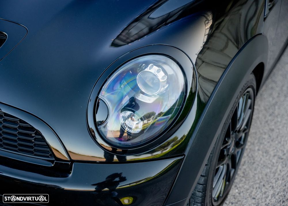 MINI 3 Portas John Cooper Works - 11