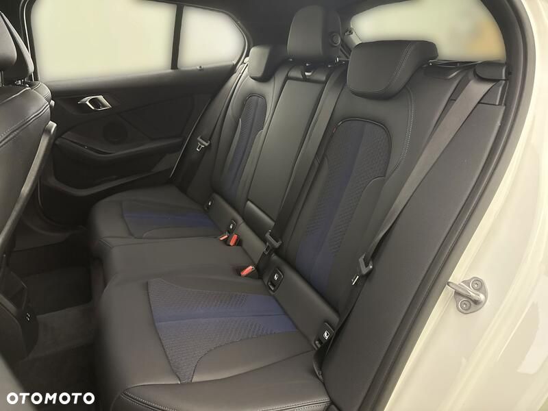 BMW Seria 1 118i M Sport - 21