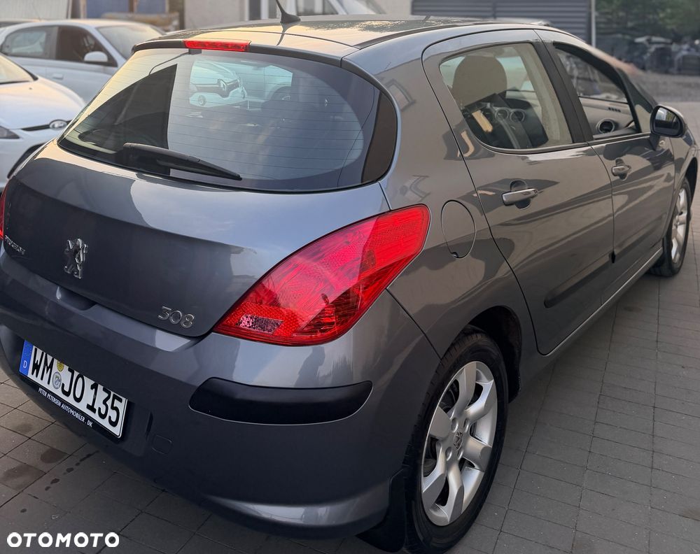Peugeot 308 1.6 Premium - 27