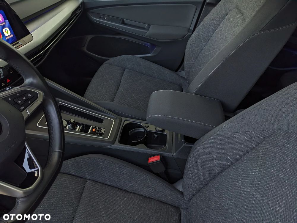 Volkswagen Golf Variant - 15