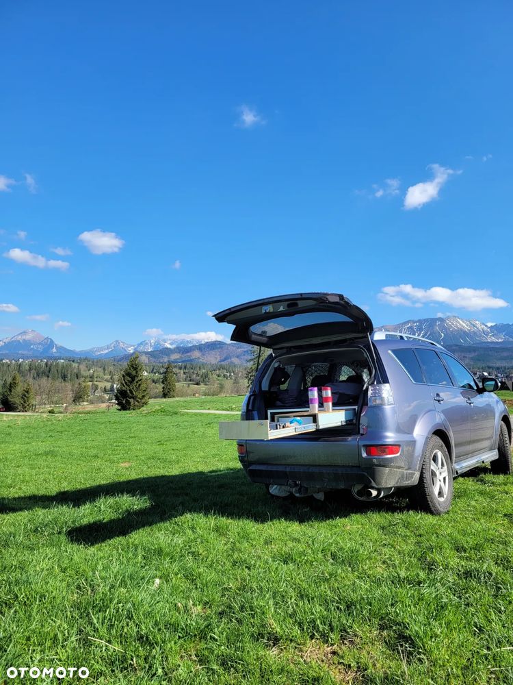 Mitsubishi Outlander 2.0 DID Intense - 1