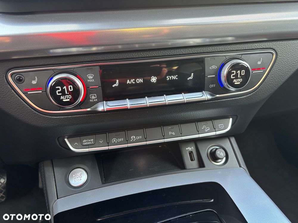 Audi Q5 40 TDI mHEV Quattro S Line S tronic - 33