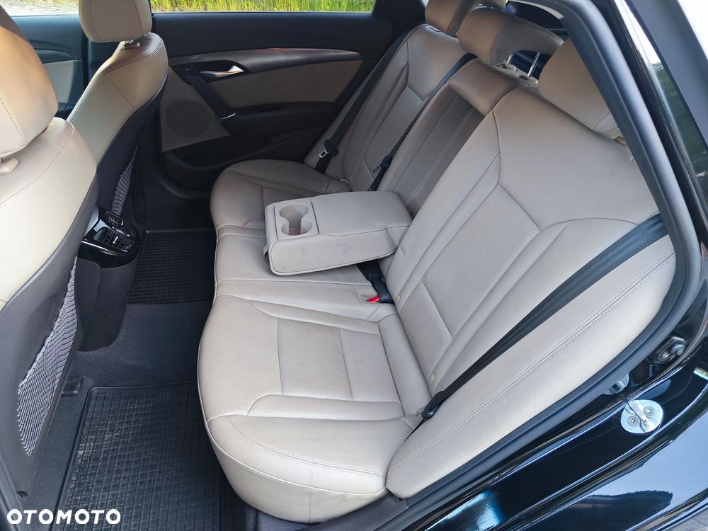 Hyundai i40 2.0 Automatik Premium - 24