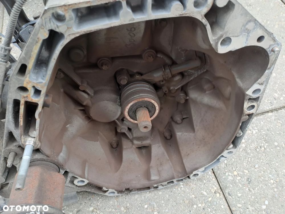 Dacia Dokker 1.5 DCi 90KM silnik kompletny kod K9K612 K9K626 - 19