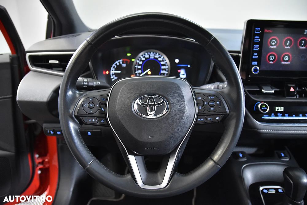 Toyota Corolla - 16