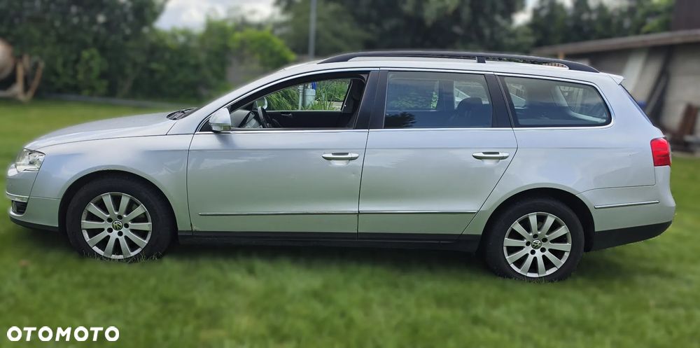 Volkswagen Passat 2.0 TDI Comfortline - 5