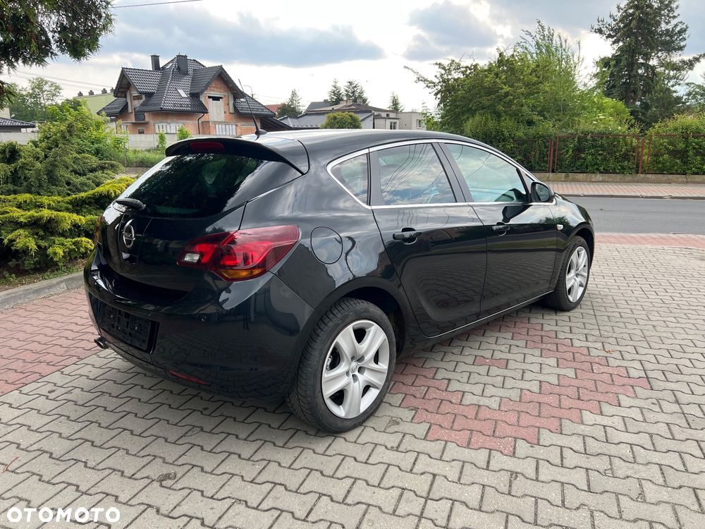 Opel Astra 1.4 Turbo - 3
