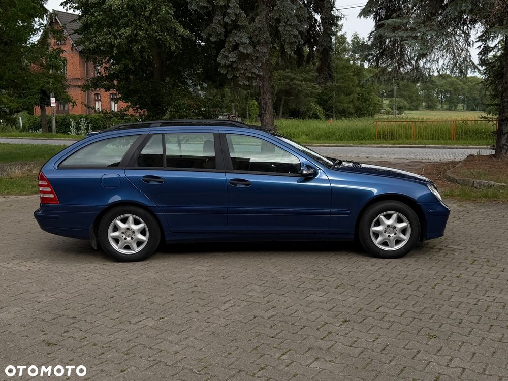 Mercedes-Benz Klasa C 220 CDI Automatik Avantgarde - 6