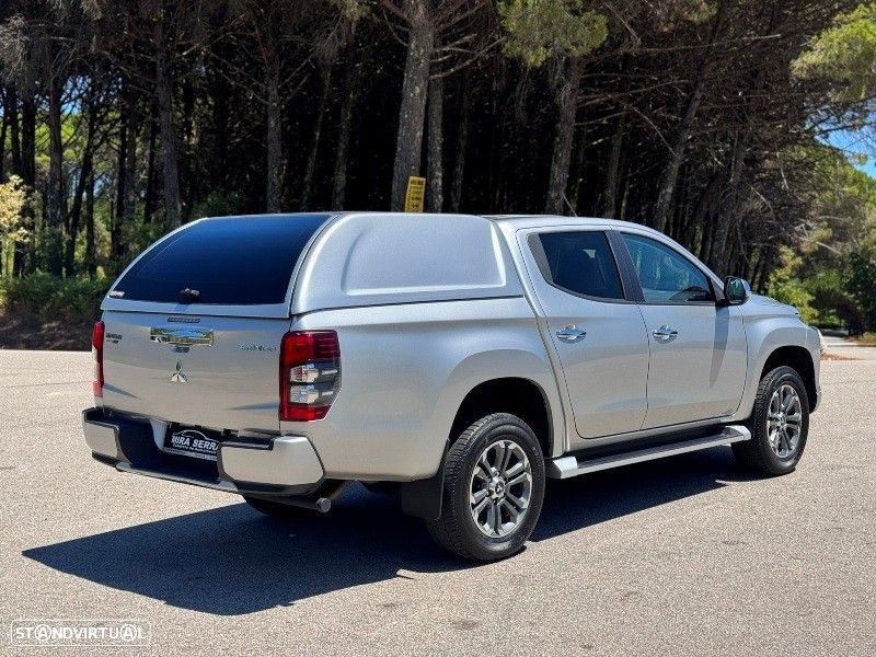 Mitsubishi L200 2.3 DI-D Strakar CD Connect Edition 4WD - 4