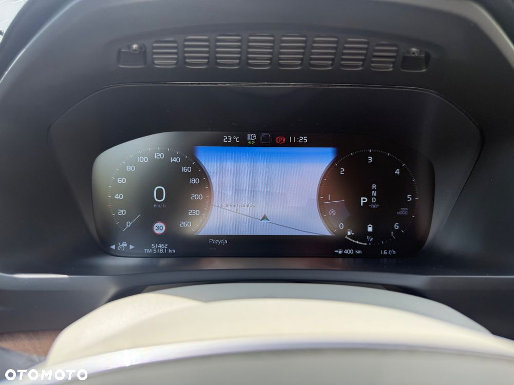 Volvo XC 90 - 12
