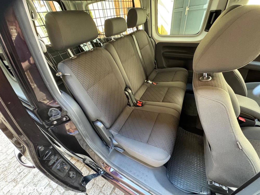 Volkswagen Caddy Trendline Mixt - 9
