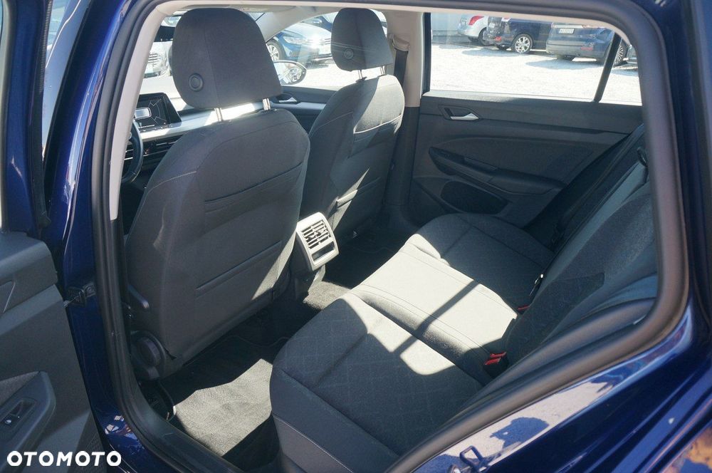 Volkswagen Golf Variant 2.0 TDI Life - 24
