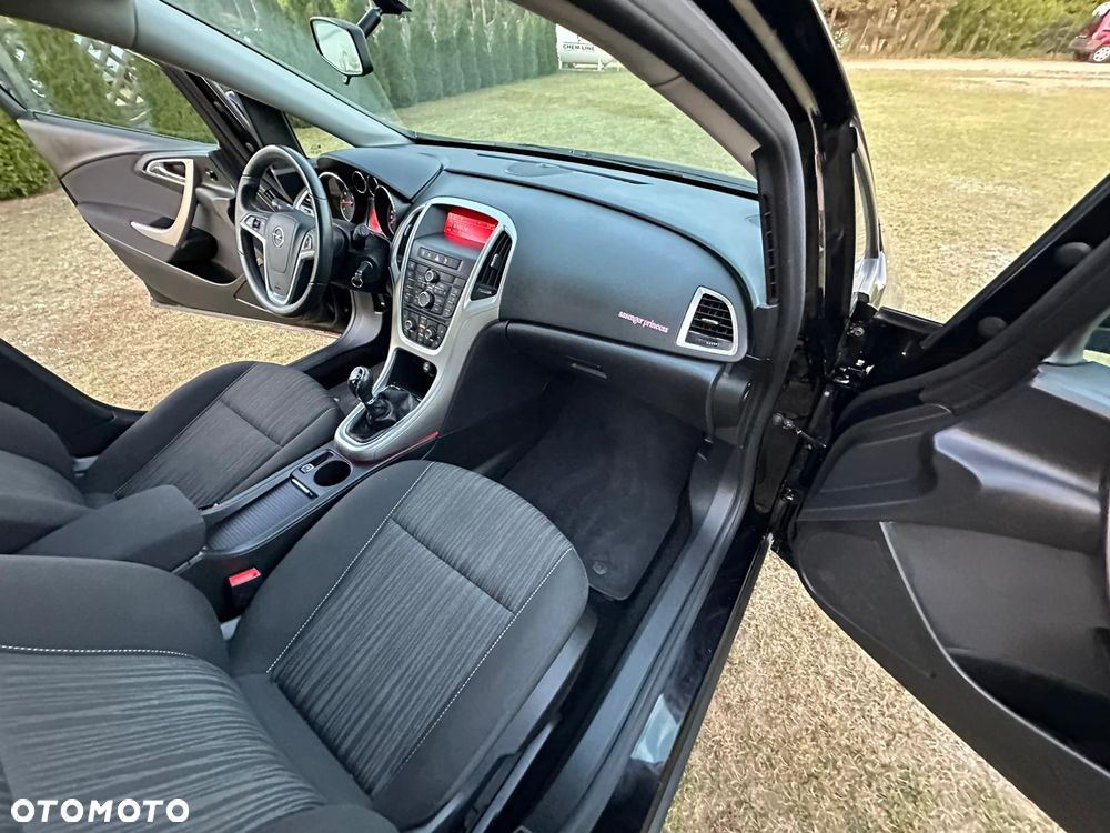 Opel Astra - 14