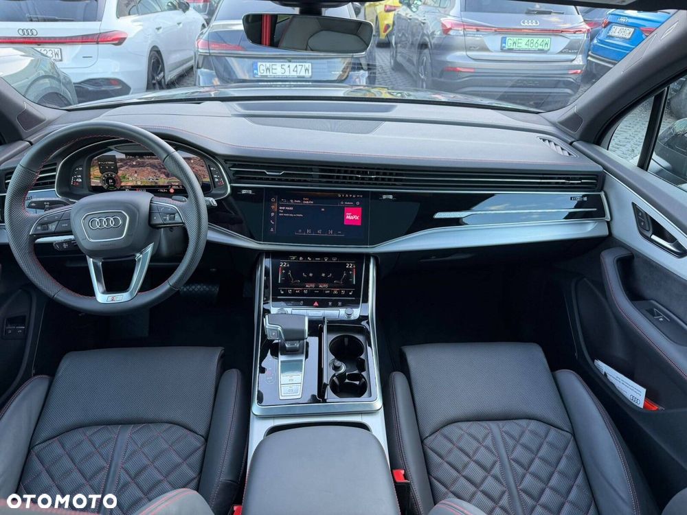 Audi Q7 TFSI e PHEV 360 kW Quattro S Line Tiptr - 12