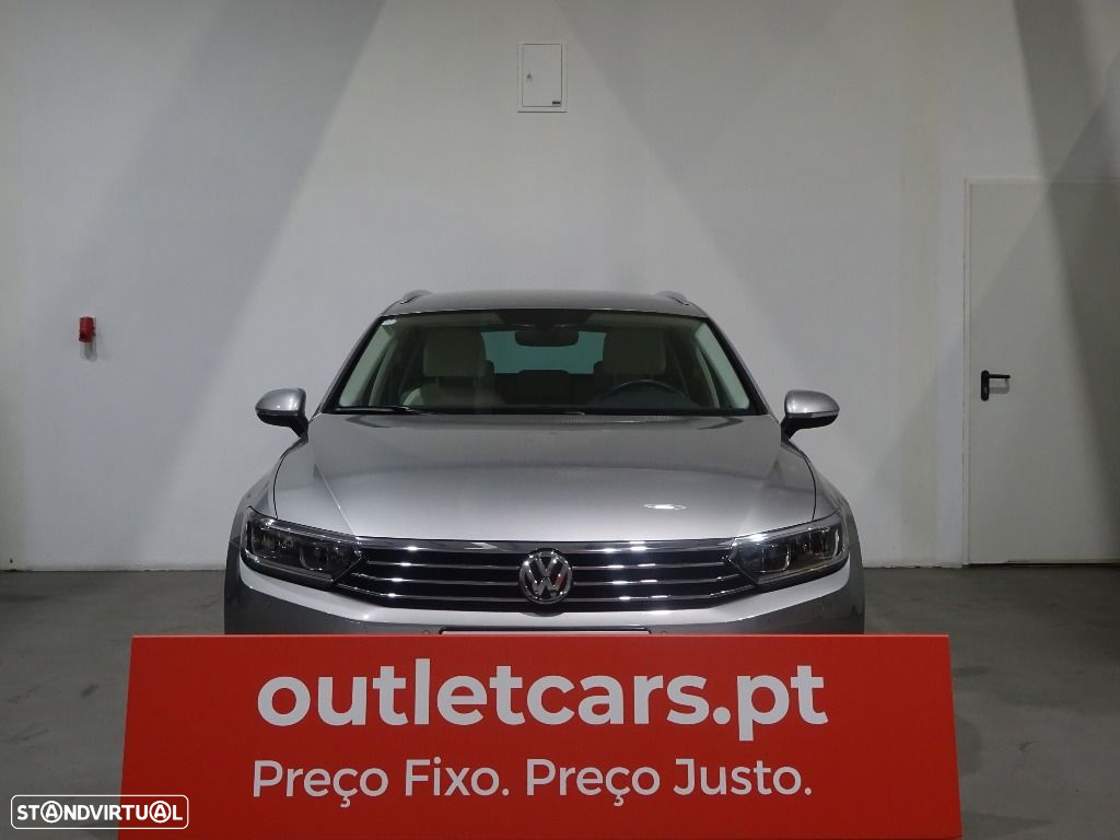 VW Passat Variant 2.0 TDi Highline - 8