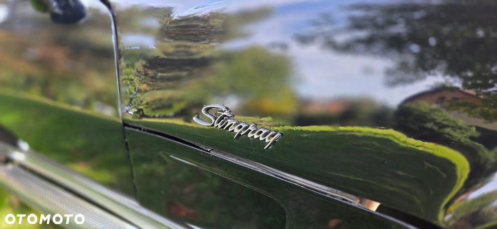 Chevrolet Corvette - 31