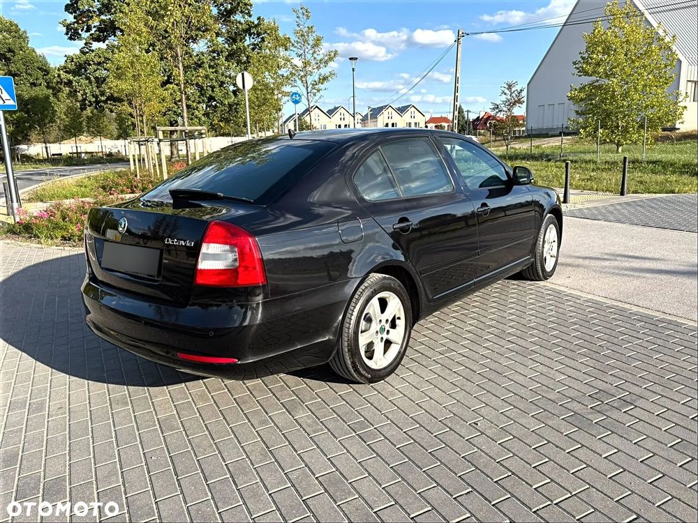 Skoda Octavia 1.4 TSI Ambiente - 5