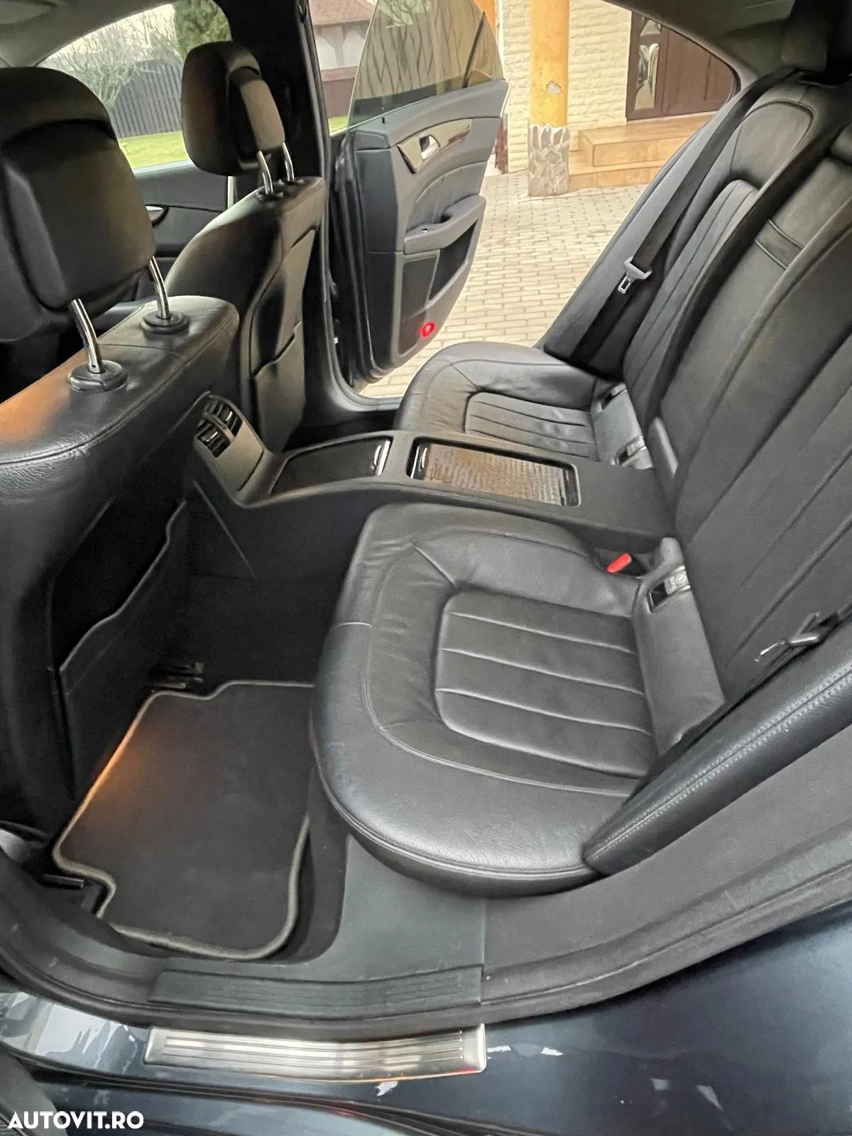 Mercedes-Benz CLS 250 CDI BlueTEC 4MATIC Aut - 12