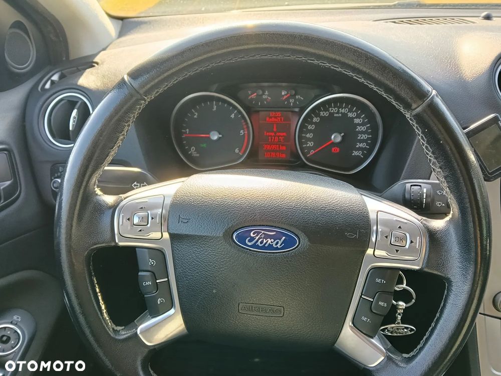 Ford Mondeo 2.0 TDCi Viva Trend - 3