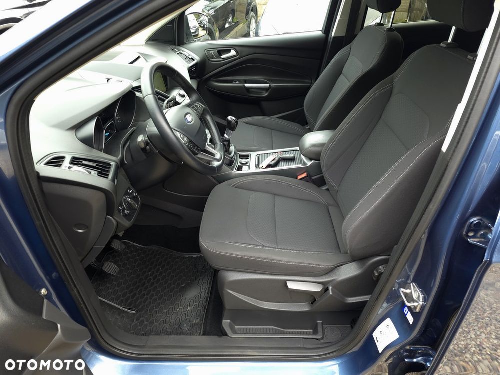 Ford Kuga 2.0 TDCi FWD Titanium - 8